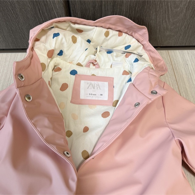 ZARA KIDS(ザラキッズ)の【新品‼️タグ付‼️】ZARA Baby コート　アウター キッズ/ベビー/マタニティのキッズ服女の子用(90cm~)(ジャケット/上着)の商品写真