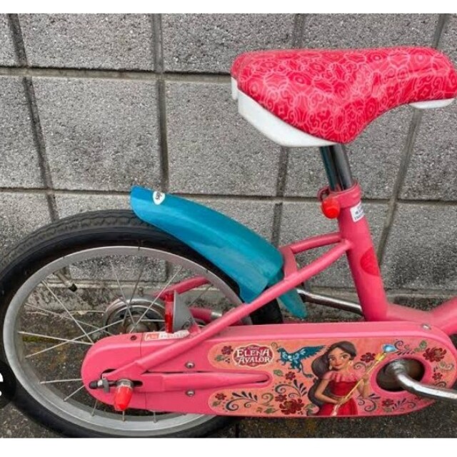 Disney(ディズニー)の子供用自転車（補助付き）　１６インチ　ディズニープリンセス キッズ/ベビー/マタニティの外出/移動用品(自転車)の商品写真