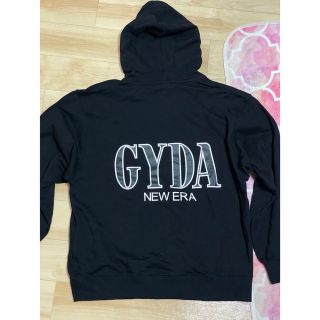 GYDA×NEW ERAパーカー✨