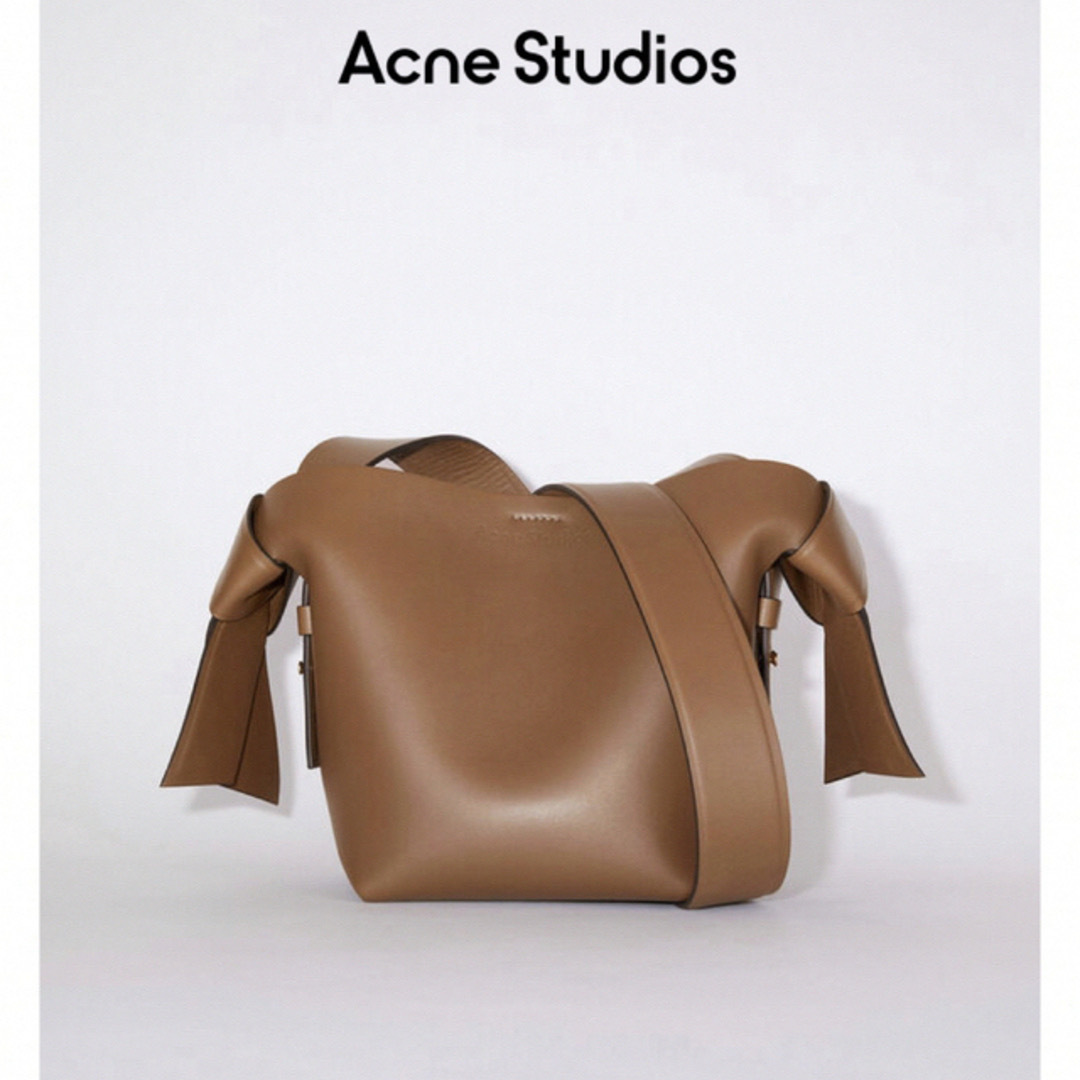 値下！！Acne Studios MUSUBI mini ハンドバッグ-