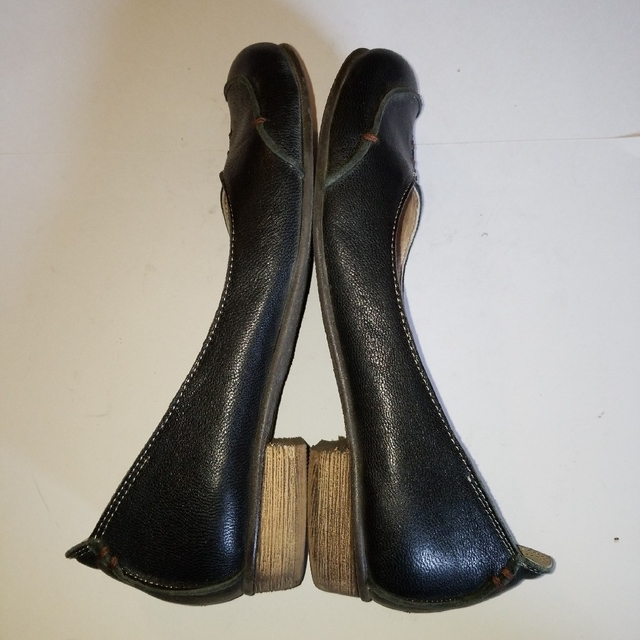 【 Lui e Lei 】 ローヒールパンプス 23cm ブラック レディースの靴/シューズ(ハイヒール/パンプス)の商品写真
