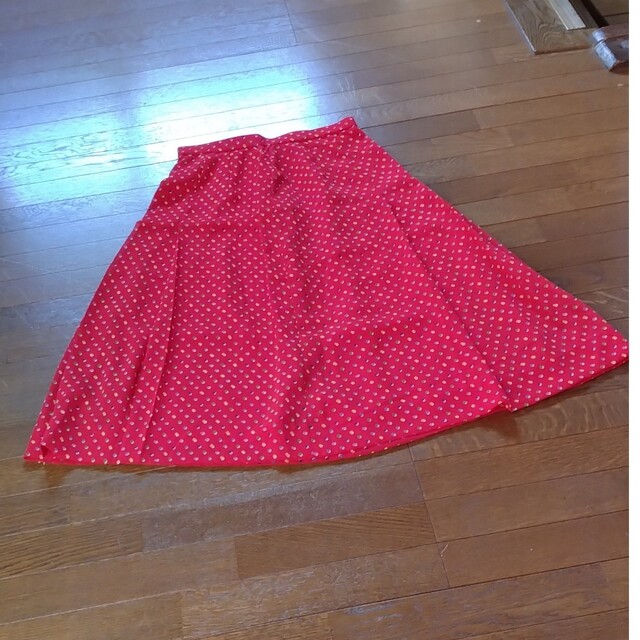 手作りのロングスカートです。