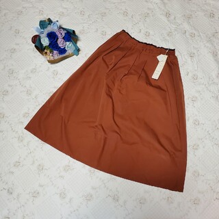 アネモネ(Ane Mone)のアネモネ　anemone 茶色フレアスカート Mサイズ  新品未使用(ひざ丈スカート)