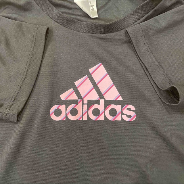 adidas(アディダス)のadidas☆Mサイズ☆半袖シャツ レディースのトップス(Tシャツ(半袖/袖なし))の商品写真