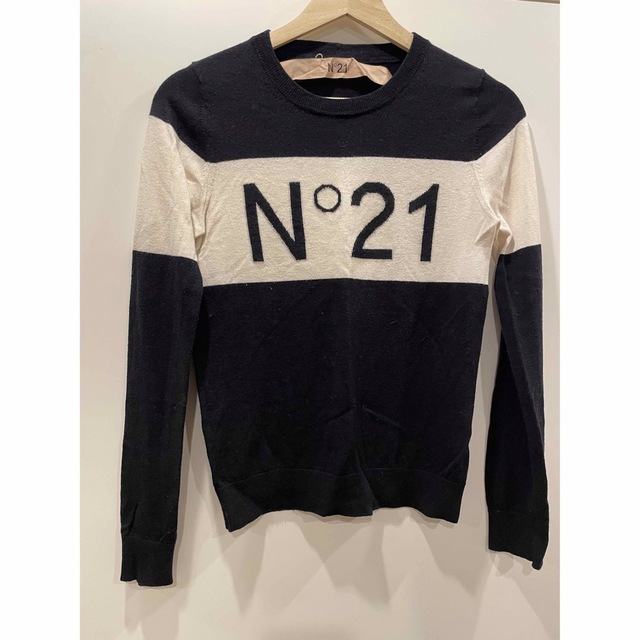 N.21 薄手ニット-