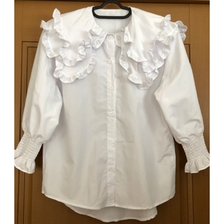 白長袖フリマ付きシャツ(シャツ/ブラウス(長袖/七分))
