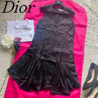 クリスチャンディオール(Christian Dior)の【美品】Christian Dior 膝丈ワンピース ブラック フレア M(ひざ丈ワンピース)