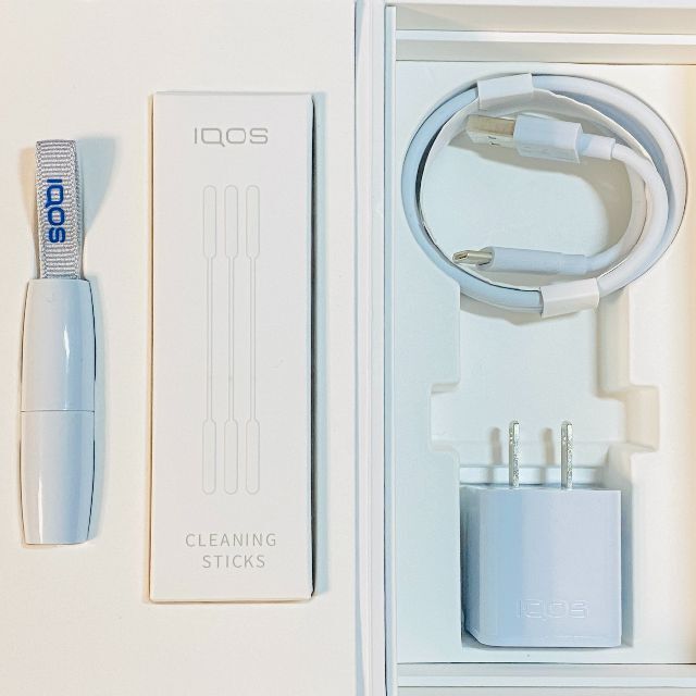 IQOS(アイコス)のNo.2647 【美品】アイコス3 DUO スターターキット グレー メンズのファッション小物(タバコグッズ)の商品写真