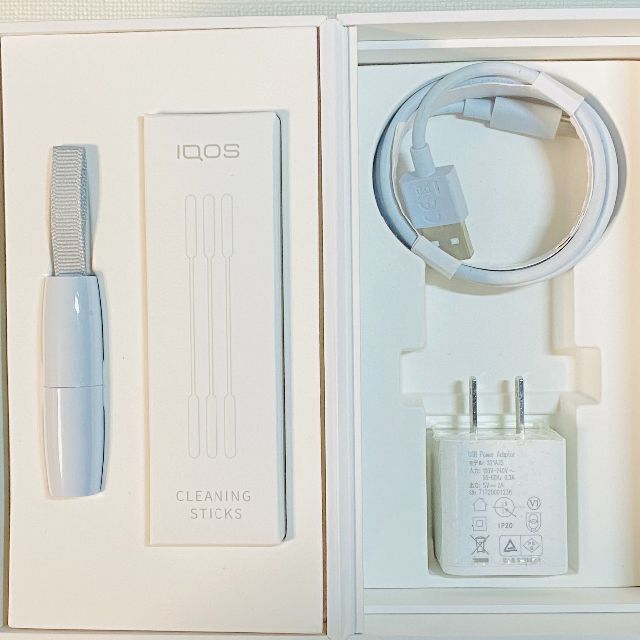 IQOS(アイコス)のNo.2650 【美品】アイコス3 DUO スターターキット ゴールド メンズのファッション小物(タバコグッズ)の商品写真