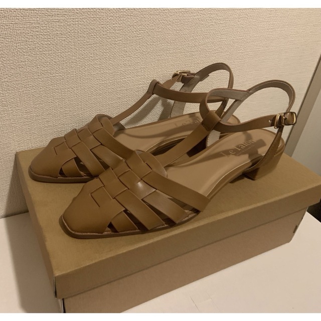 ルタロンLe Talonグルカサンダルフラットシューズ新品ベージュ24.5 5