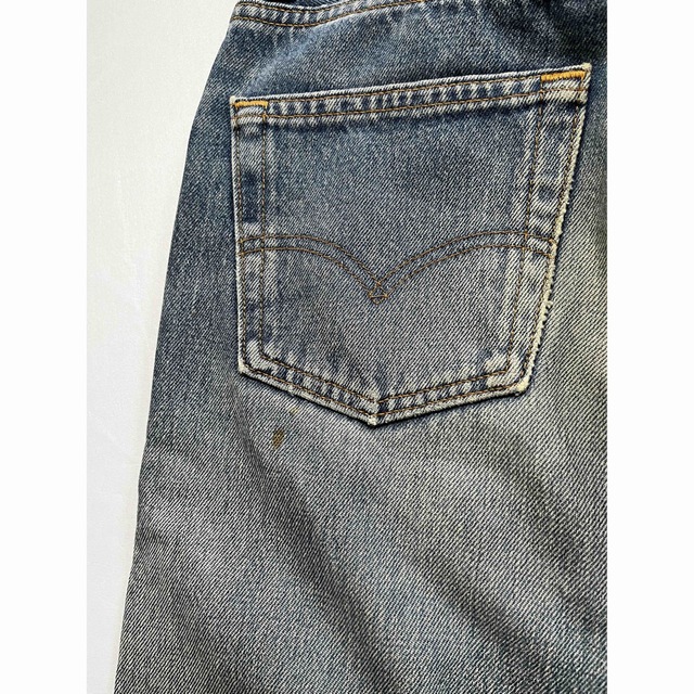 501(ゴーマルイチ)のアメリカ製　LEVI'S501 古着　リーバイス　ヴィンテージ メンズのパンツ(デニム/ジーンズ)の商品写真