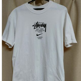 かつや着用stussy × nike コラボTシャツ