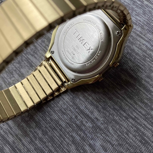 TIMEX(タイメックス)のTIMEX CLASSIC タイメックス　新品未使用品 メンズの時計(腕時計(デジタル))の商品写真