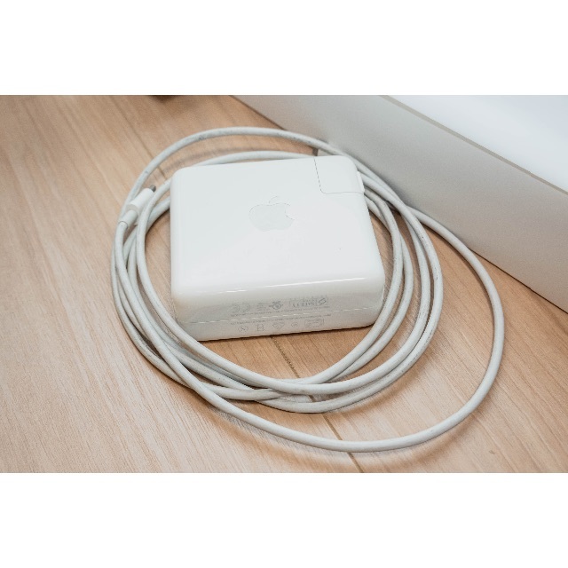 Apple - MacBook Pro 15インチ 2016年,16GBメモリ,1TB SSDの通販 by
