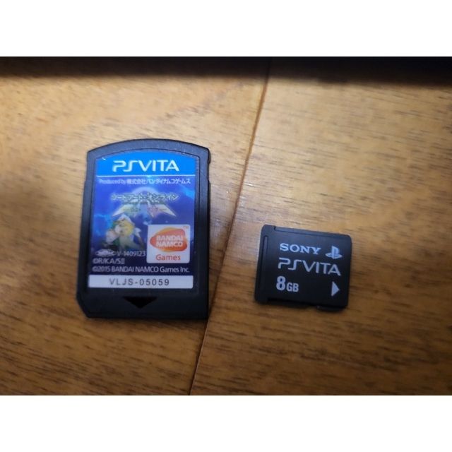 PlayStation Vita(プレイステーションヴィータ)のPlayStation®Vita（PCH-1000シリーズ）　ソフト　ケース エンタメ/ホビーのゲームソフト/ゲーム機本体(携帯用ゲーム機本体)の商品写真