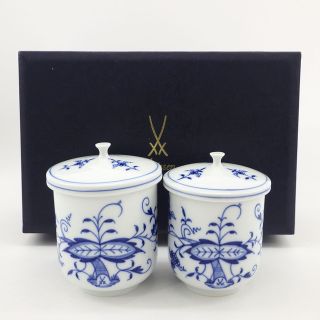 マイセン(MEISSEN)のMeissen マイセン ブルーオニオン 蓋付き 湯呑み ペア 箱付き  夫婦湯呑 食器 陶磁器 テーブルウェア【美品】【送料無料】(食器)