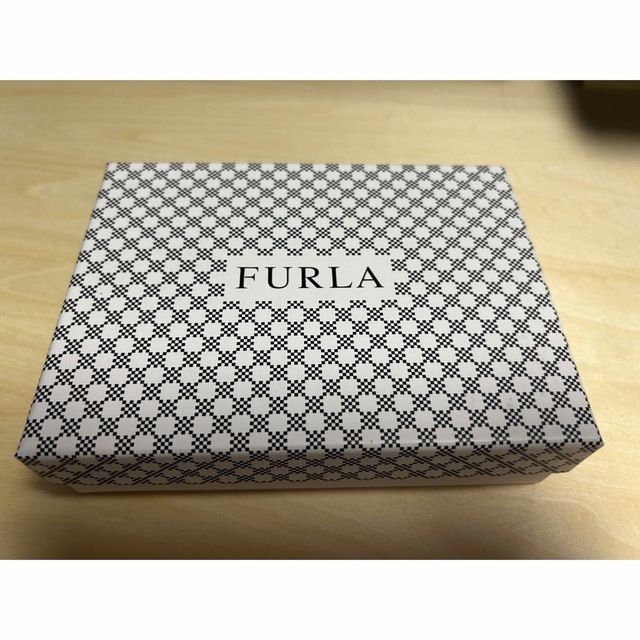 Furla(フルラ)のFURLA フルラ　財布　メトロポリス　ゴールド レディースのファッション小物(財布)の商品写真
