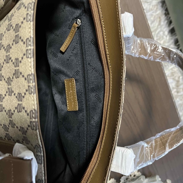 Balenciaga - BALENCIAGA バレンシアガ の通販 by かわうそ's shop