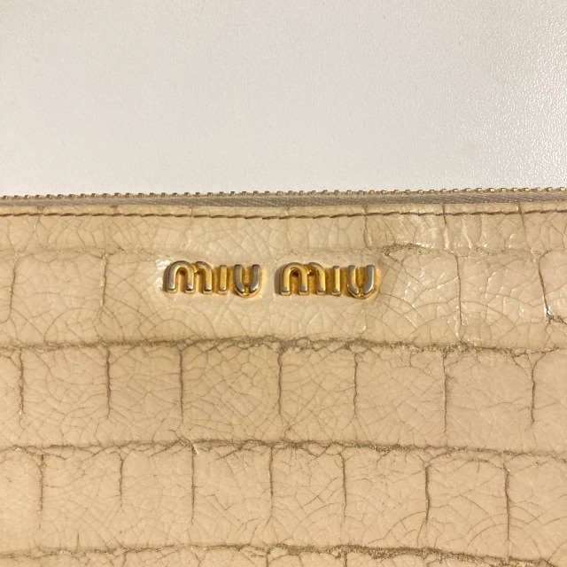 miumiu(ミュウミュウ)のmiumiu 長財布 /ライトベージュ レディースのファッション小物(財布)の商品写真