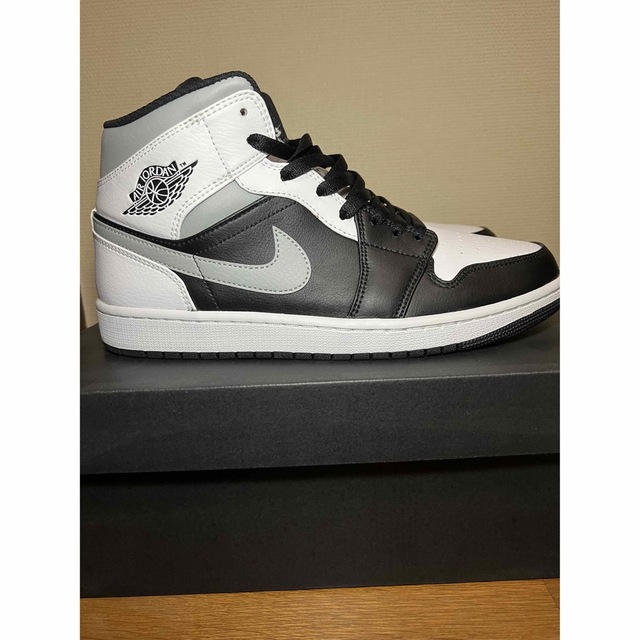 NIKE AIR JORDAN 1 MID "WHITE SHADOW"