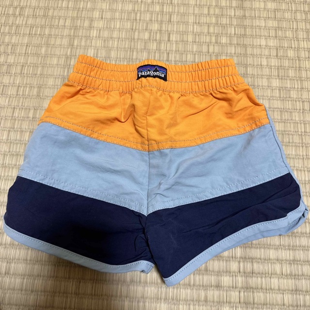 patagonia(パタゴニア)のkana様　専用　パタゴニア　パンツ　2Y キッズ/ベビー/マタニティのキッズ服男の子用(90cm~)(パンツ/スパッツ)の商品写真