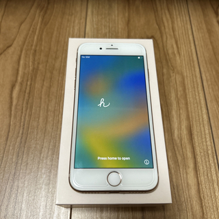アイフォーン(iPhone)のiPhone8 本体　SIMフリー　ゴールド　64GB(スマートフォン本体)