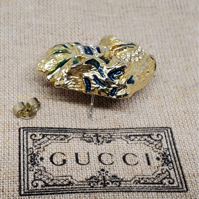 【超レア廃盤美品】GUCCI ビジュ ピアス タイガー ヘッド ラインストーン