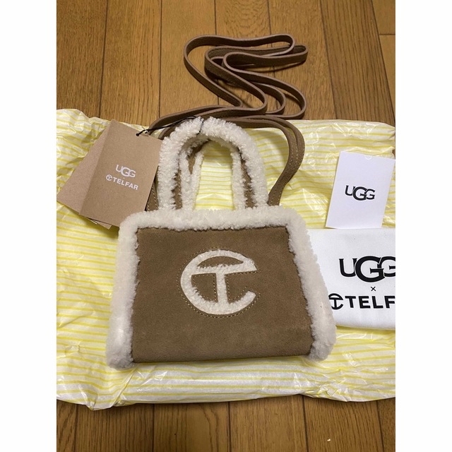 期間限定30%OFF! telfar×uggコラボ ショルダーバッグ small新品
