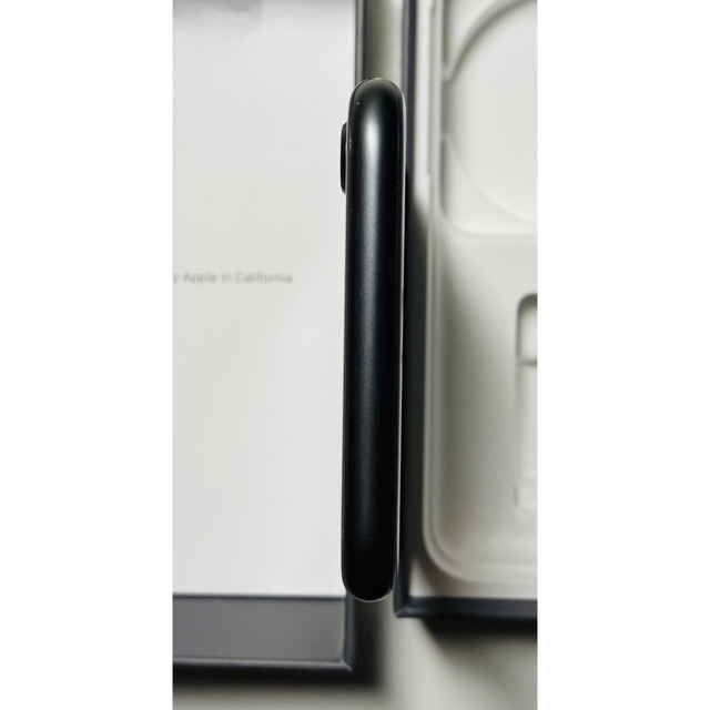 新品未使用 iphone8 64GB スペースグレイSIMロック解除済