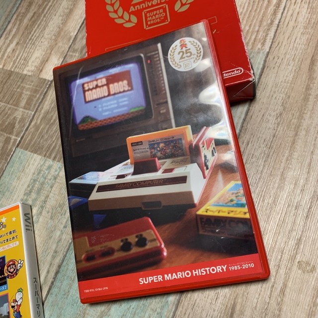 Wii(ウィー)のスーパーマリオコレクション スペシャルパック Wii エンタメ/ホビーのゲームソフト/ゲーム機本体(家庭用ゲームソフト)の商品写真