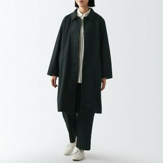 ムジルシリョウヒン(MUJI (無印良品))の◆新品◆  無印良品 木の実から作ったカポック混 ステンカラーコート／黒／Ｌ(ロングコート)