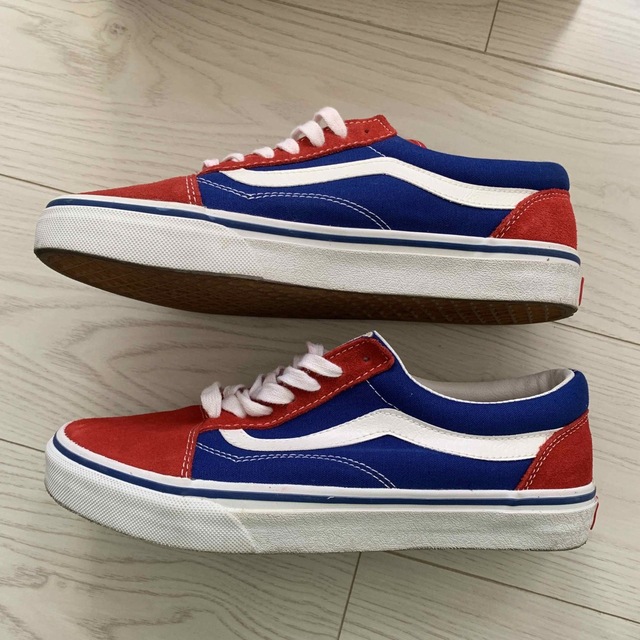 VANS(ヴァンズ)のVans Old Skool RED/BLUE メンズの靴/シューズ(スニーカー)の商品写真