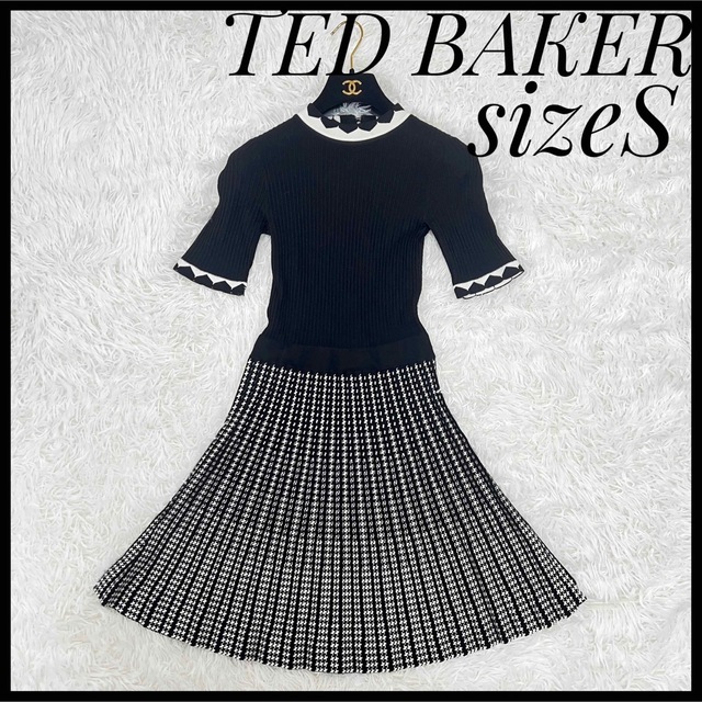 ☘️人気作 ♡ Ted Baker 白緑ニットワンピース 新品♡　224