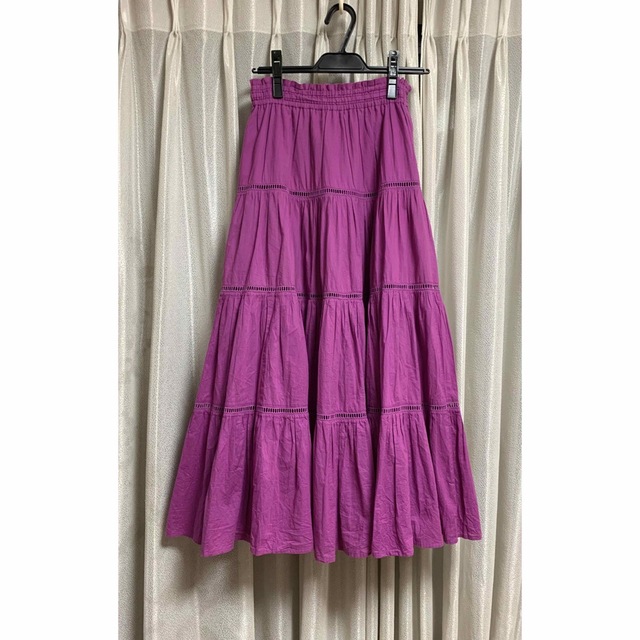 Noela(ノエラ)のノエラ  コットンギャザー　ティアードスカート   ロングスカート　ピンク レディースのスカート(ロングスカート)の商品写真