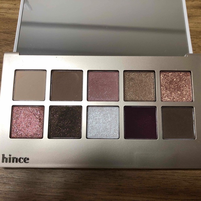 hince(ヒンス)のhince New Depth Eyeshadow Palette 07 コスメ/美容のベースメイク/化粧品(アイシャドウ)の商品写真