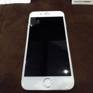 アイフォーン(iPhone)のiPhone 6 Silver 64 GB docomo(スマートフォン本体)