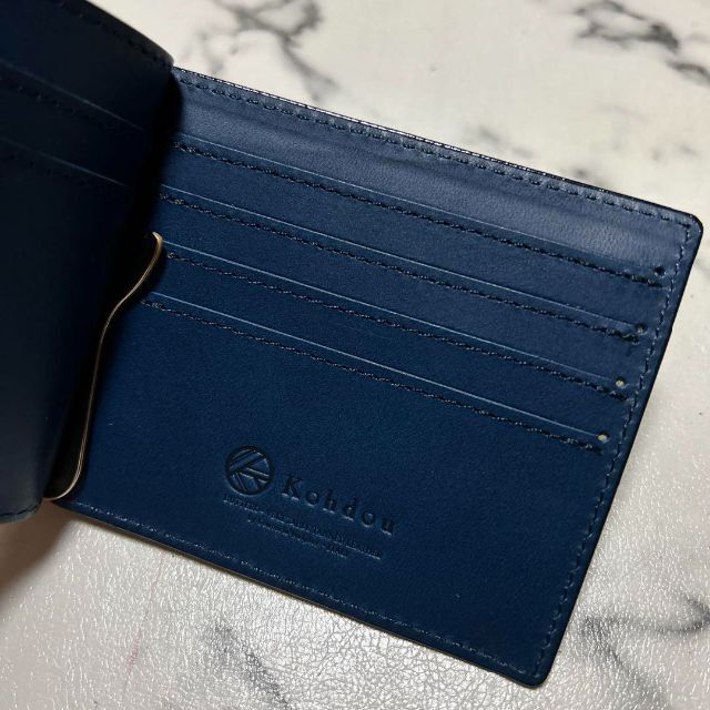 マネークリップ 小銭入れ付き ブッテーロ 本革 薄い 財布 ブルー BT39 メンズのファッション小物(マネークリップ)の商品写真