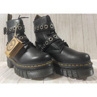 ドクターマーチン(Dr.Martens)の新品未使用ドクターマーチン☆☆ＡＵＤＲＩＣＫ　８１Ｂ　ＨＤＷ☆☆超厚底ストラップ(ブーツ)