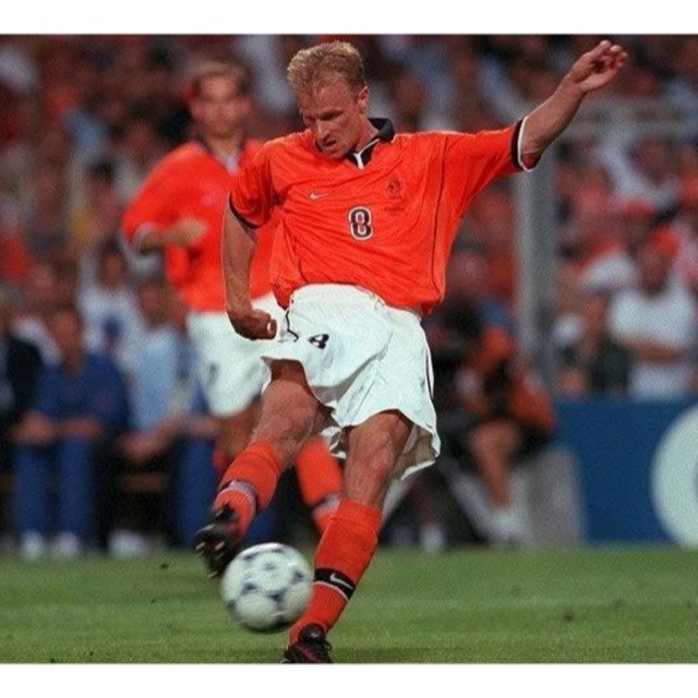 オランダ代表1998W杯 Hレプリカユニフォーム #8ベルカンプ サイン入り 5