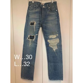 リーバイス(Levi's)のLevis リーバイス　501  ダメージ　ジーンズ　P85 W30 L32(デニム/ジーンズ)