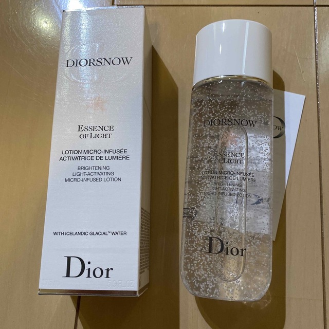 dior スノーライトエッセンスローション