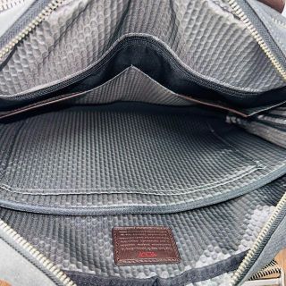 TUMI - 【美品】TUMI ビジネスバッグ 2way 22634 グレー&ブラウンの