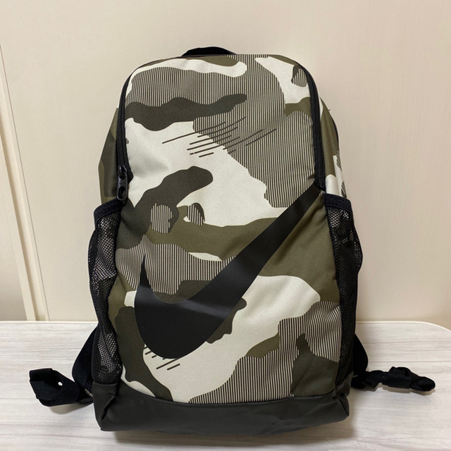NIKE - ナイキ リュック 迷彩の通販 by はやぴ's shop|ナイキ NIKE - ナイキ リュック 迷彩の通販 by はやぴ's shop|ナイキ