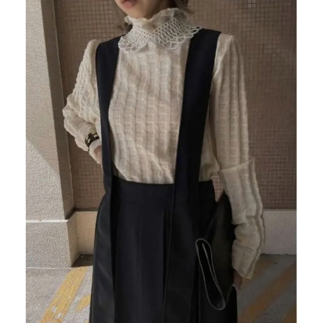 Ameri VINTAGE(アメリヴィンテージ)のAmeri VINTAGE SUSPENDER PLEATS SKIRT レディースのスカート(ロングスカート)の商品写真