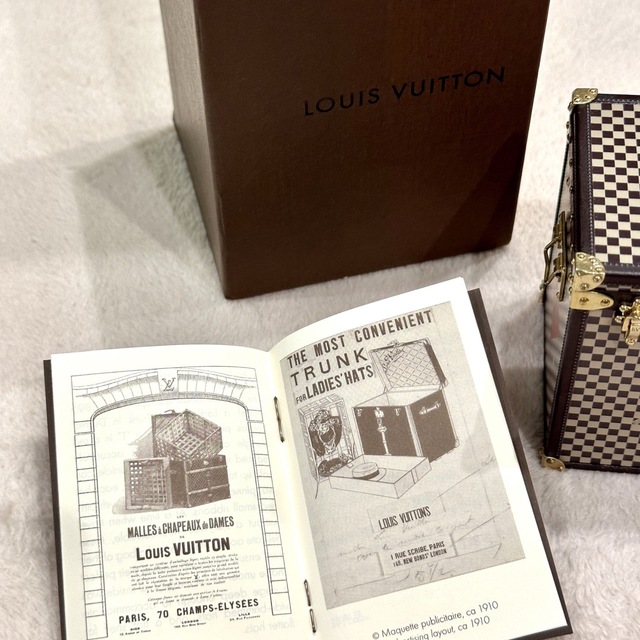 26999.7円人気ストア ファッションデザイナー 新品未使用☆ルイ