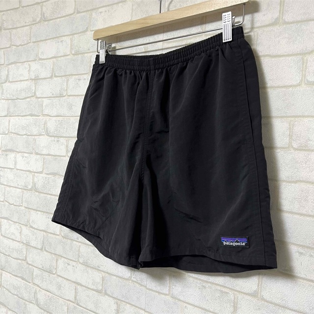 patagonia(パタゴニア)の【大人気】PATAGONIA BAGGIES SHORTS 5インチ メンズS黒 メンズのパンツ(ショートパンツ)の商品写真