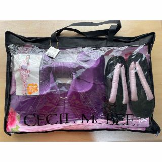 セシルマクビー(CECIL McBEE)の【新品・匿名配送】浴衣セット（浴衣、帯、下駄）(浴衣)