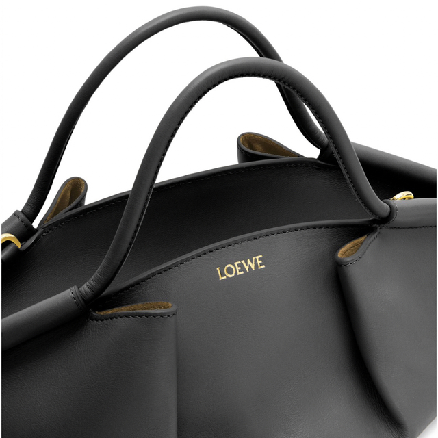 LOEWE(ロエベ)のロエベ LOEWE パセオバッグ スモール ブラック レディースのバッグ(ハンドバッグ)の商品写真