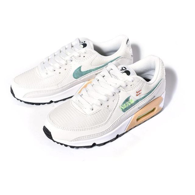 23cm他サイズ相談可　NIKE AIR MAX　ボルト