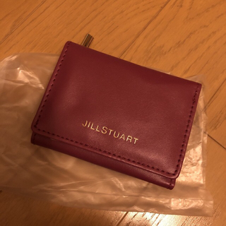 ジルスチュアート(JILLSTUART)の新品 ジルスチュアート 財布 ワインカラー　三つ折り(財布)